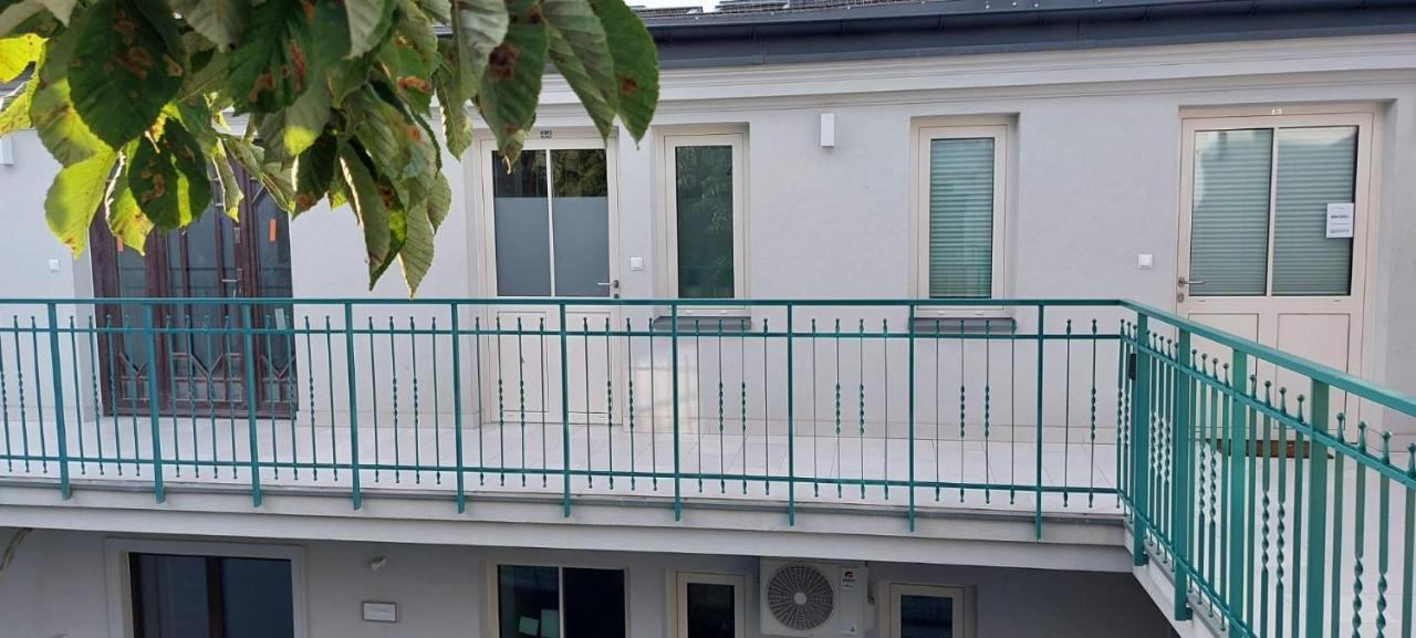 Juwel Apartments Krakow Z Widokiem Na Wawel Ap 44 Екстериор снимка